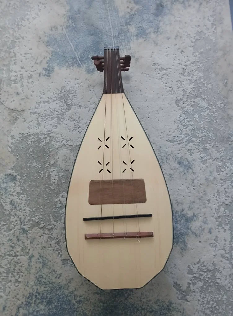 Cobza model 1